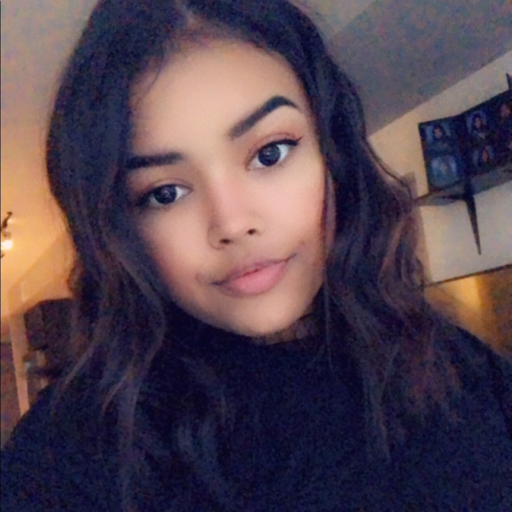 Meet your Posher, Teisha
